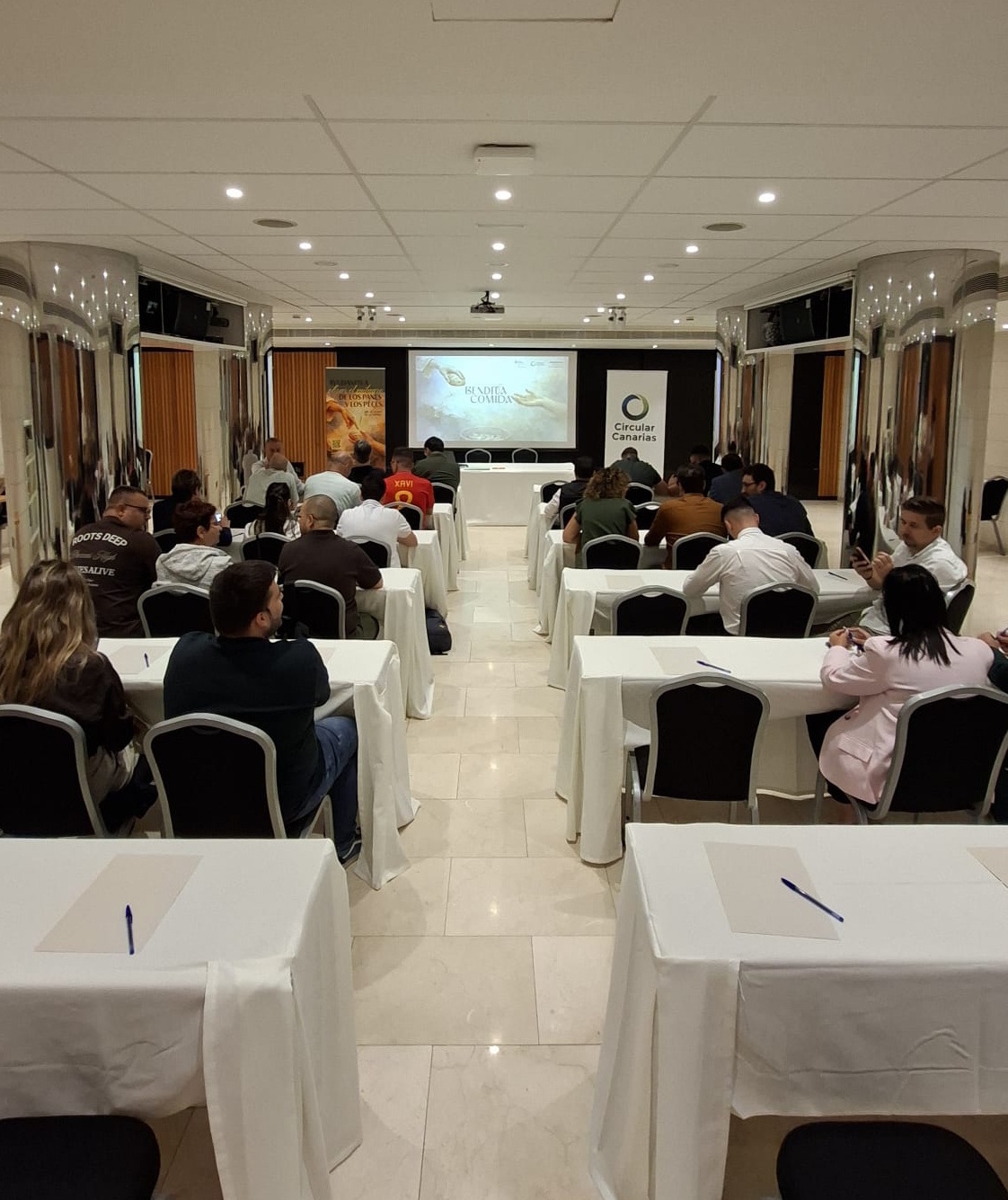 Taller Bendita Comida con profesionales del sector turístico